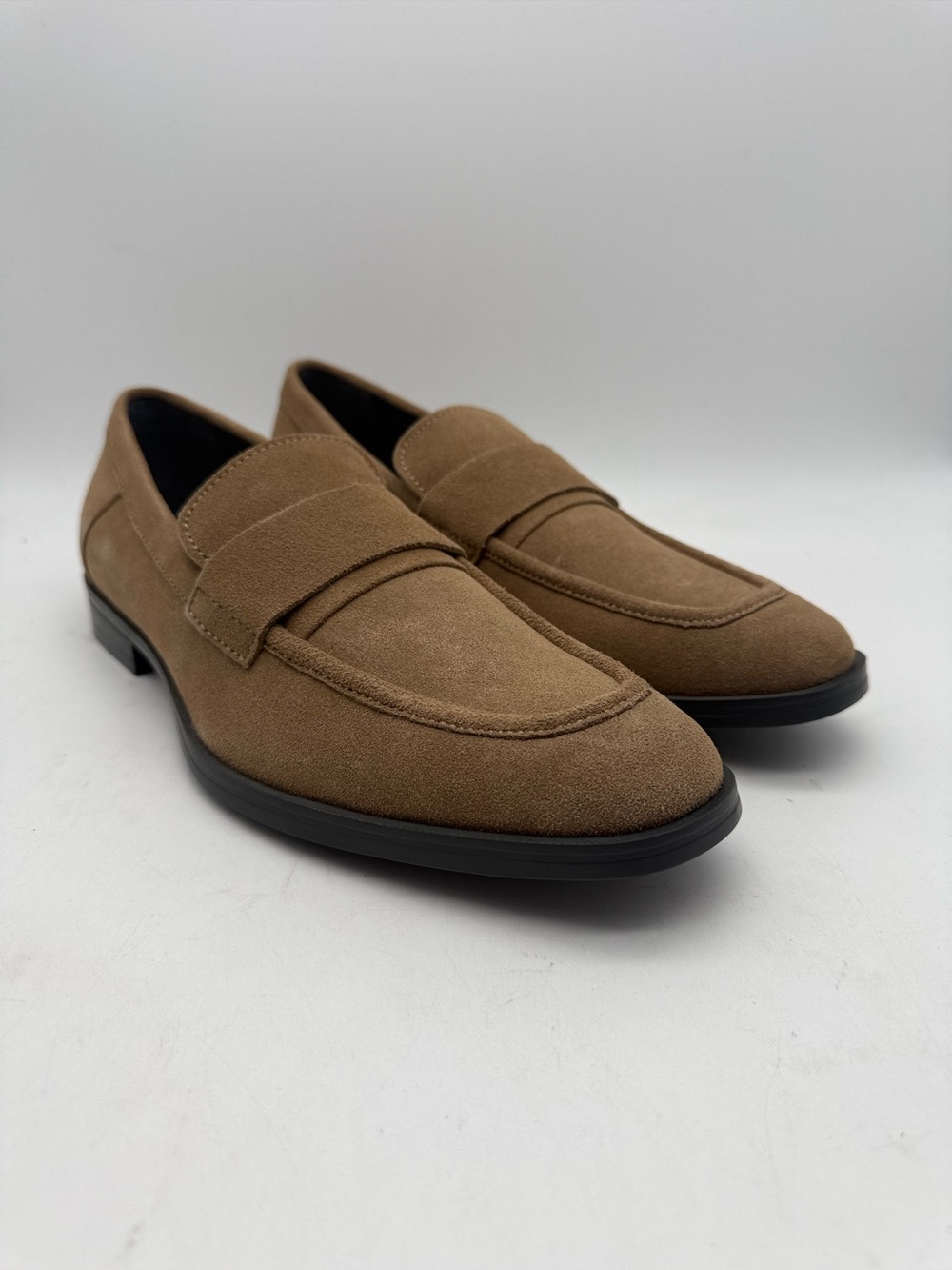 BRAND NEW Calvin Klein Kasper Men's Sand Suede Leather Loafers Shoes Size 9.5 M